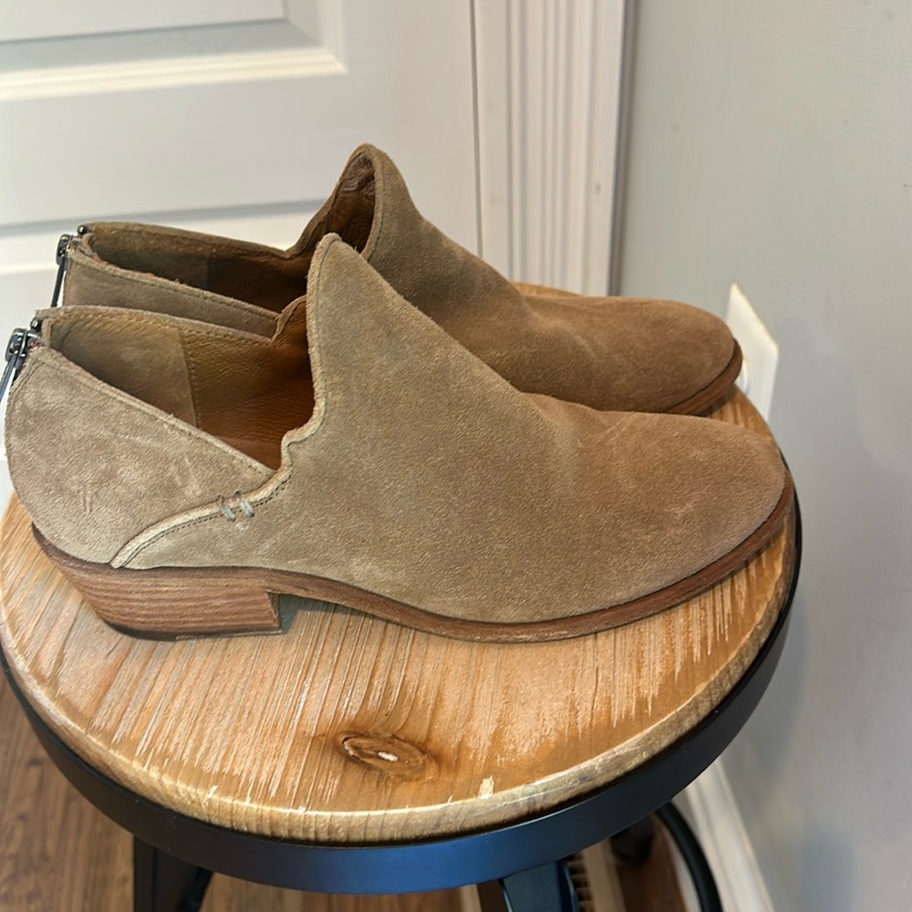 Frye Carson Shootie Suede Leather Boot; Size 9.5